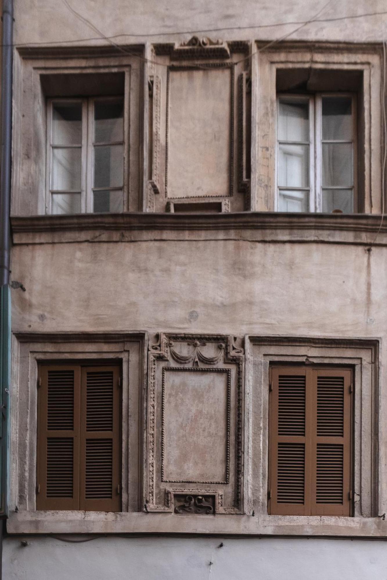 Apartment Modern Pied A Terre Near Piazza Navona *