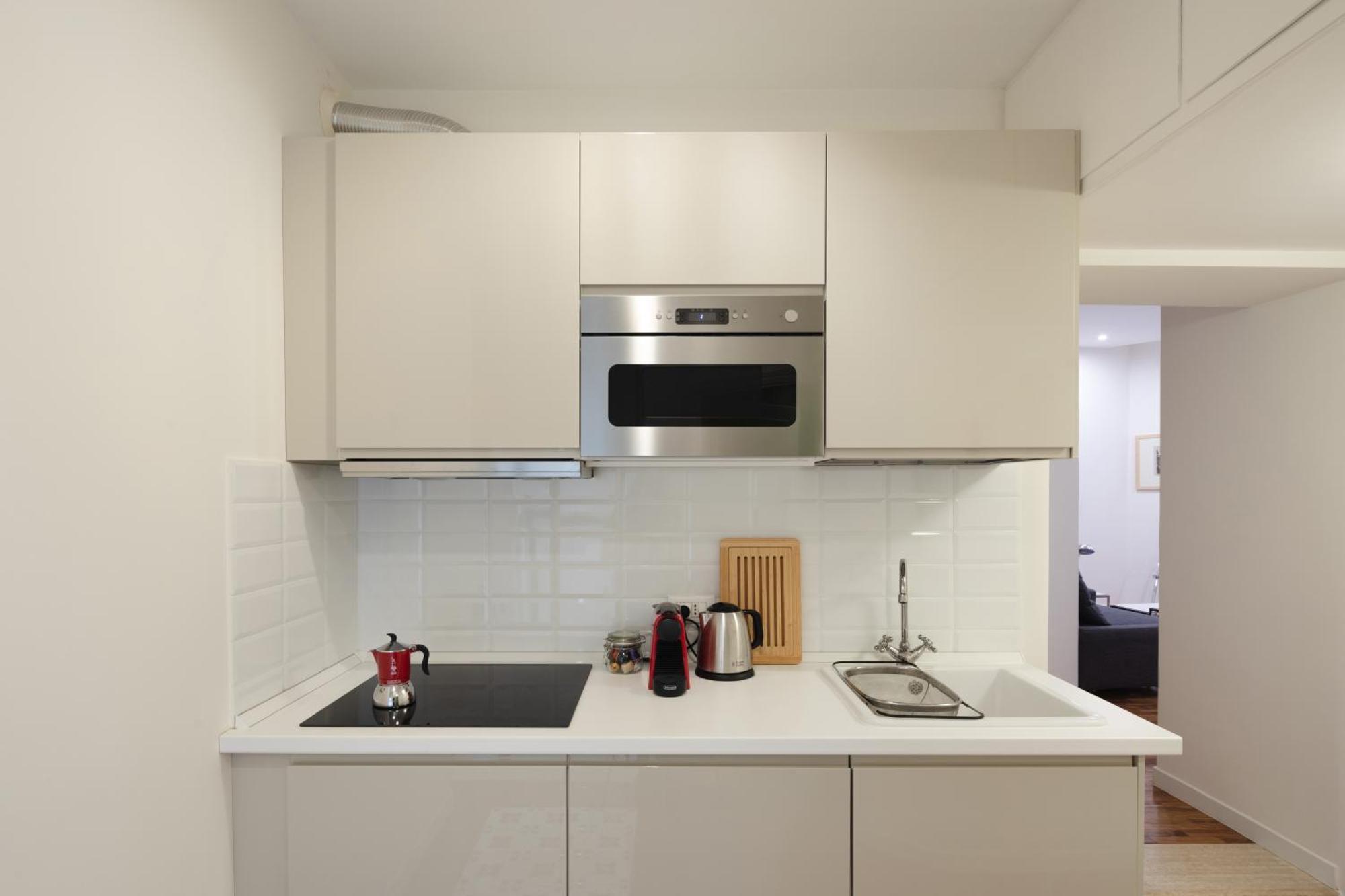 Modern Pied A Terre Near Piazza Navona Apartment Rome