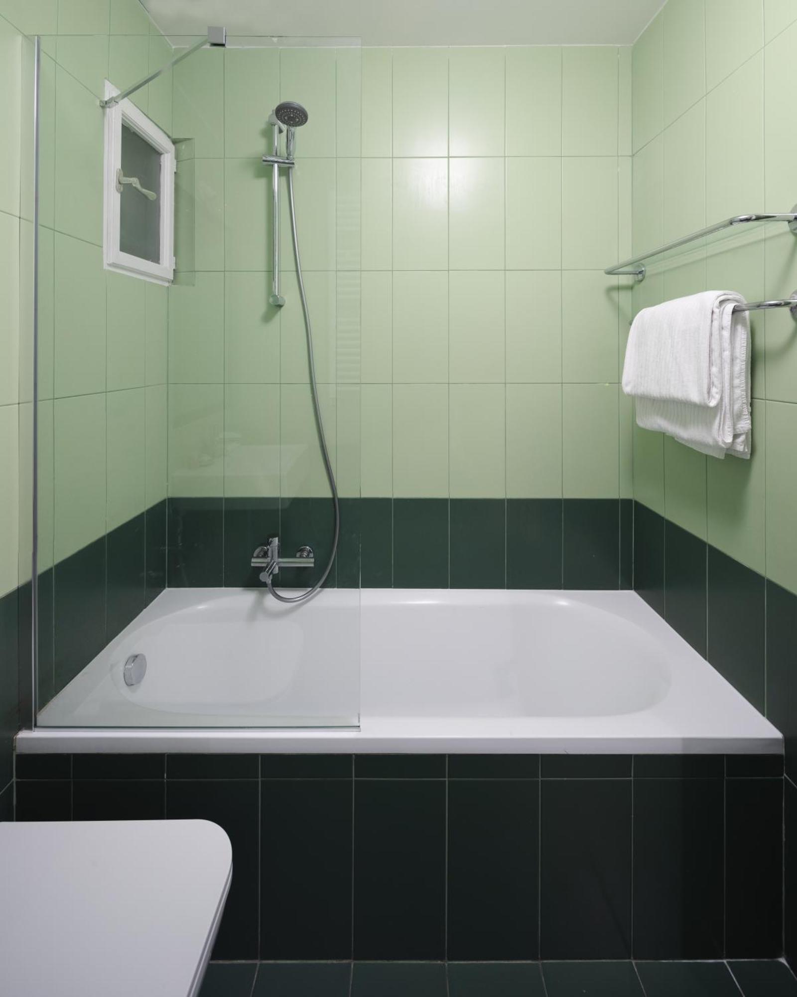 Apartment Modern Pied A Terre Near Piazza Navona Rome