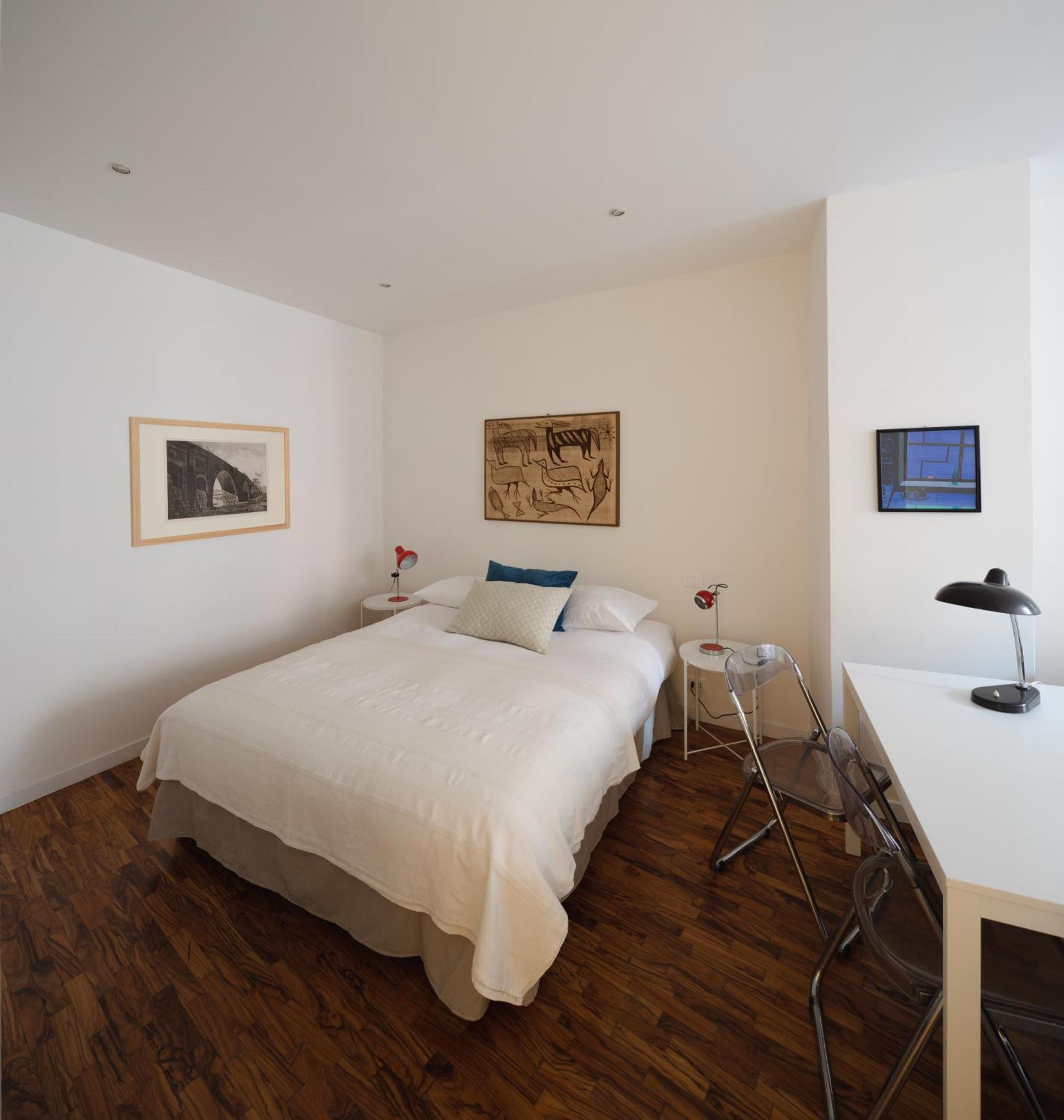 Apartment Modern Pied A Terre Near Piazza Navona